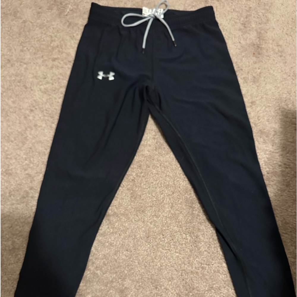 Women’s large Under Armour Gear performance compression leggings